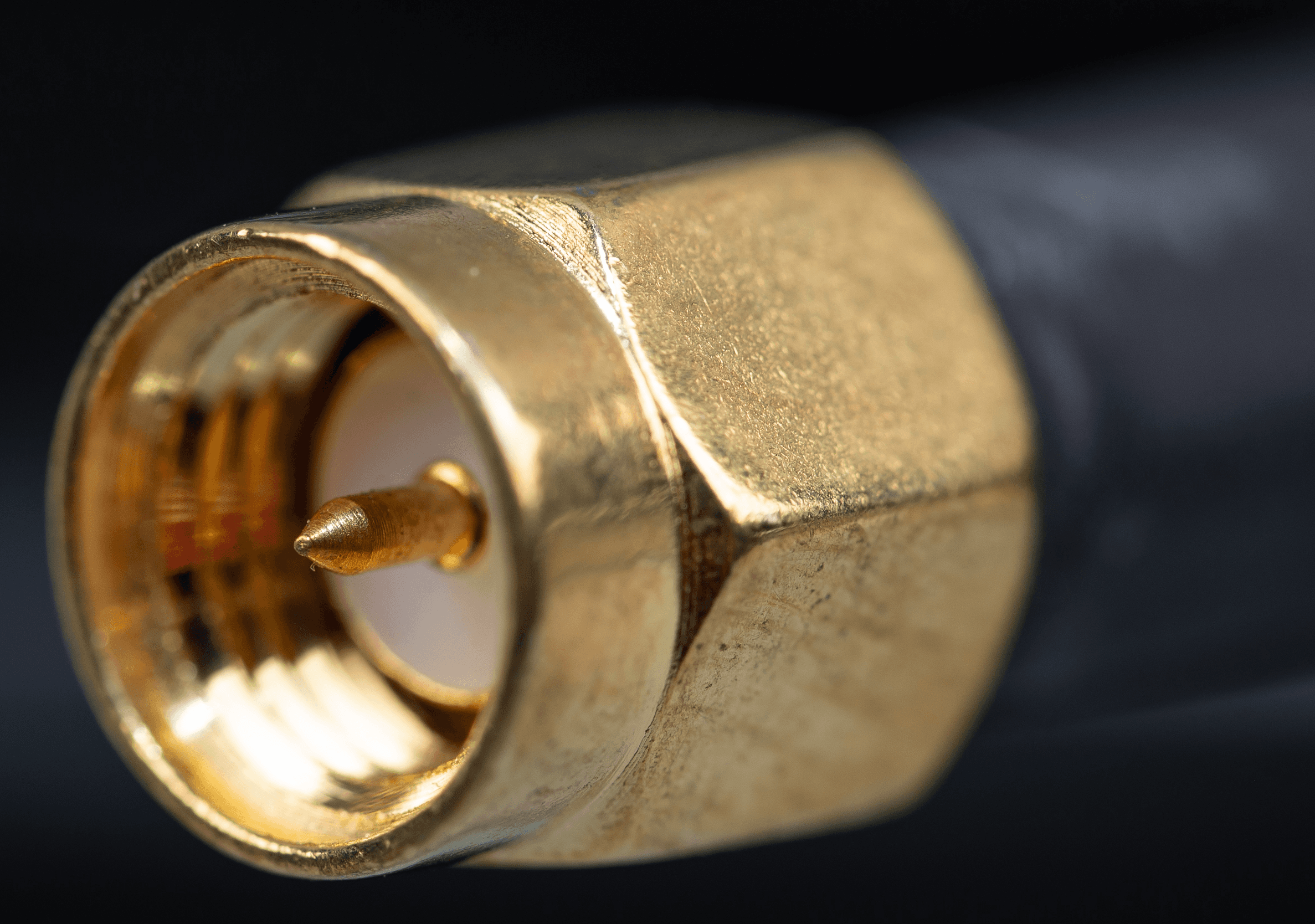 Outdoor LTE-M wall-mount antenna (close-up) thumbnail